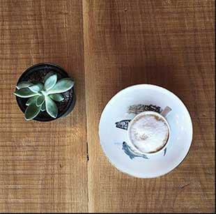Mauvais Garcons Tattooshop Cafe