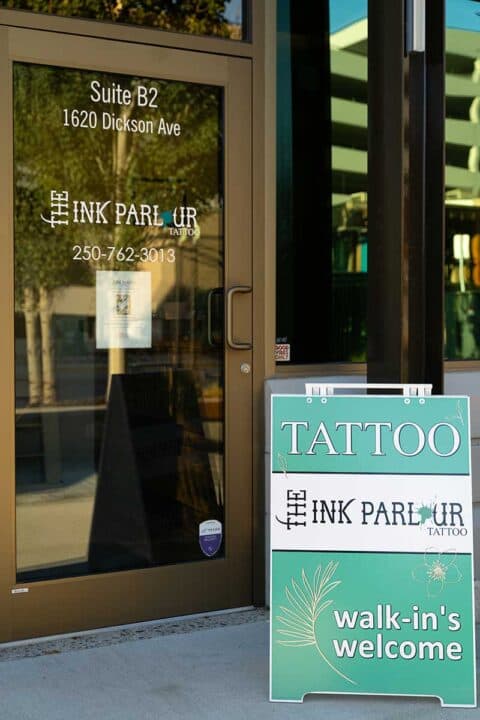 The Ink Parlour front door and walkin sign_credit Alisa Nicetin