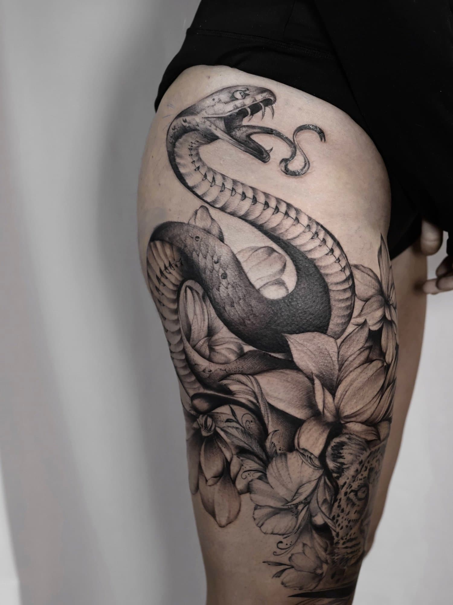 Laurie-Jade Darveau official tattoo work 2