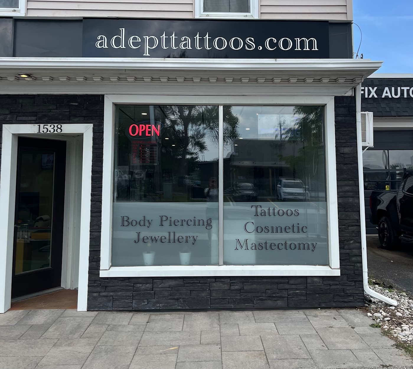 Adept Tattoos & Body Piercing Studio - Niagara