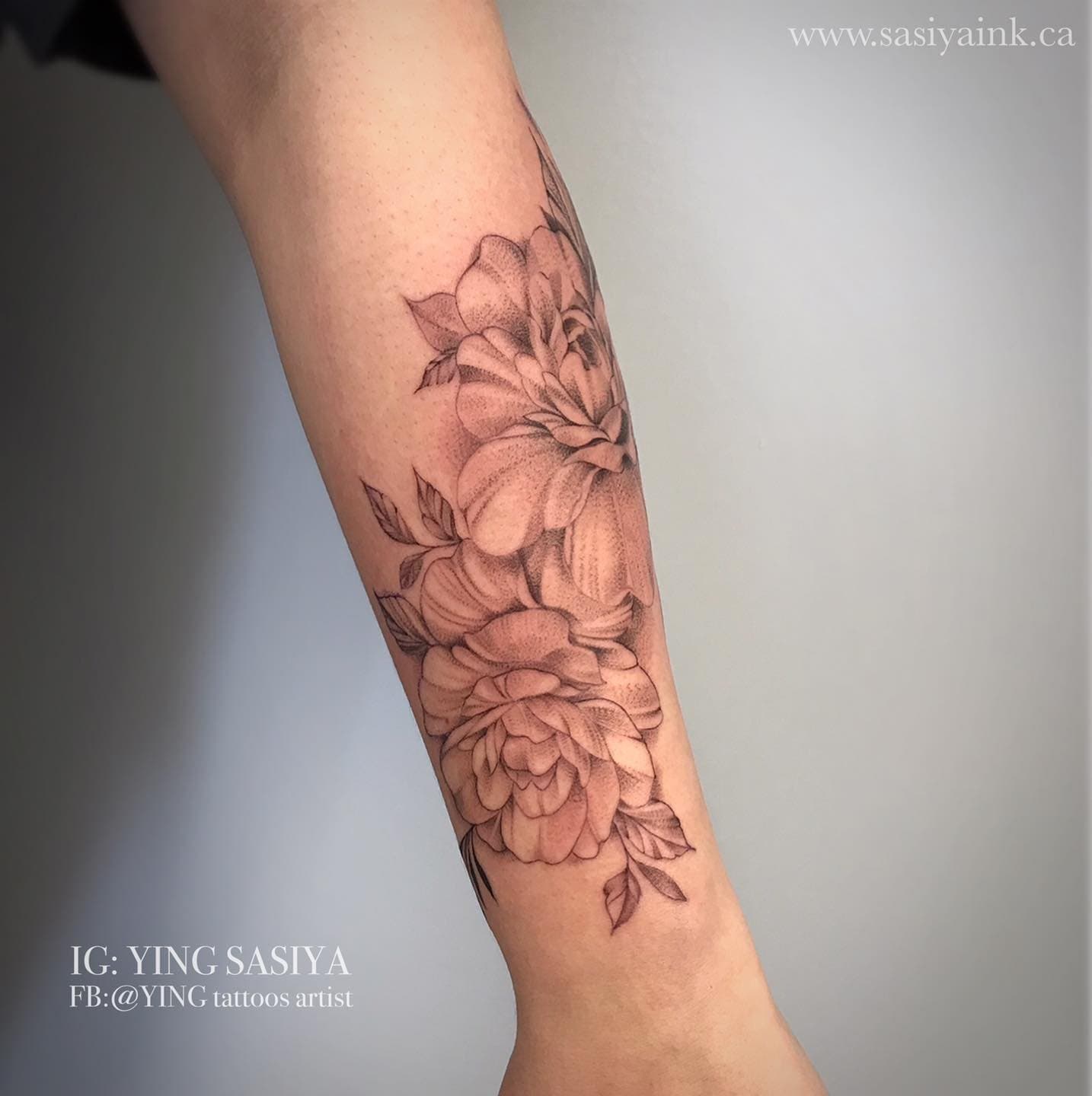 Floral tattoo by Ying Sasiya tattoo artist