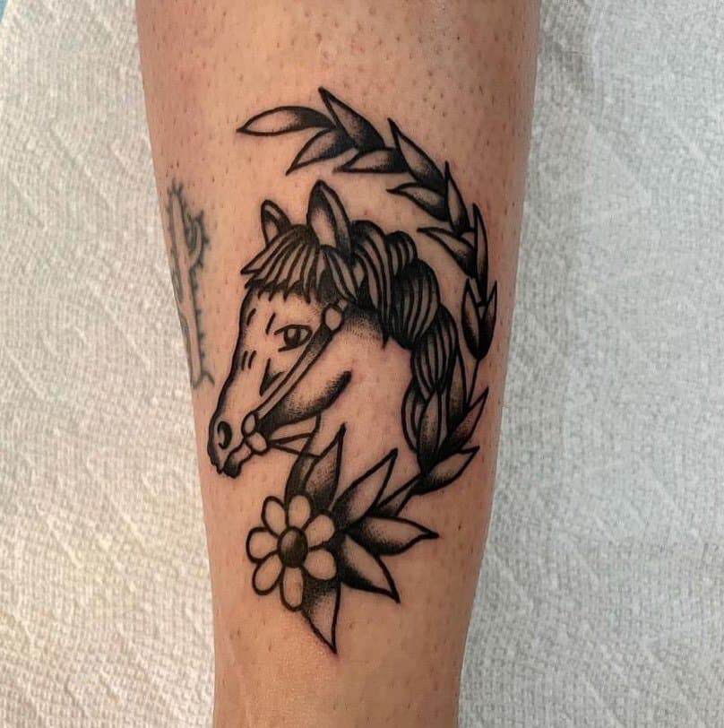 Tatouage de cheval attribué à Sweet Dave dans la légende officielle