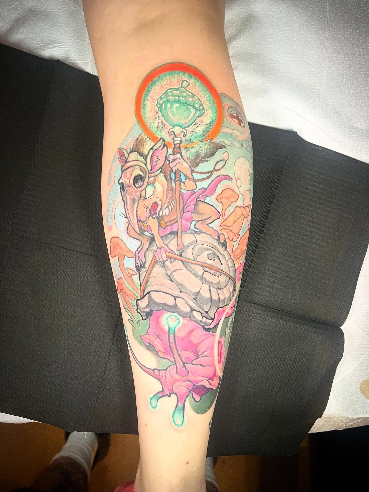 @bennymac_tattoos and @dlodious were given some freedom with this one and I think it’s safe to safe “they understood the assignment”. #ratshaman #squirrelwitchdoctor #gerbeldruid #snailtrail #ginkgotattoo #toronto #tattooartist #n