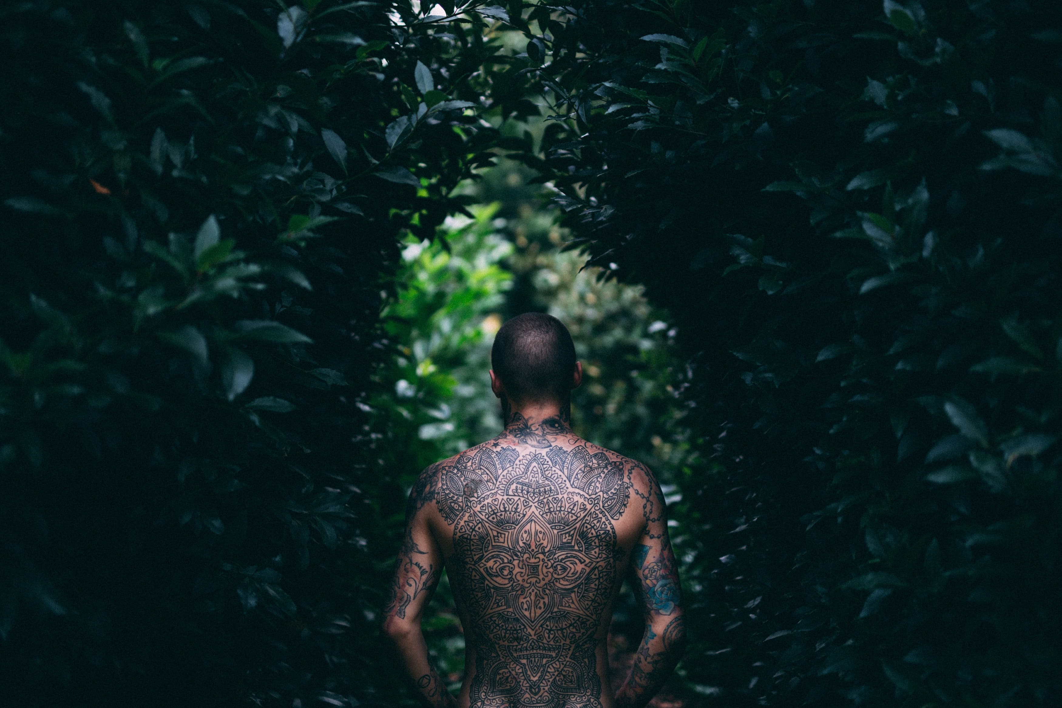 X/S Tattoos and Piercings