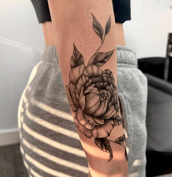Tatouage présenté dans le portfolio de Kristie — Think C Ink