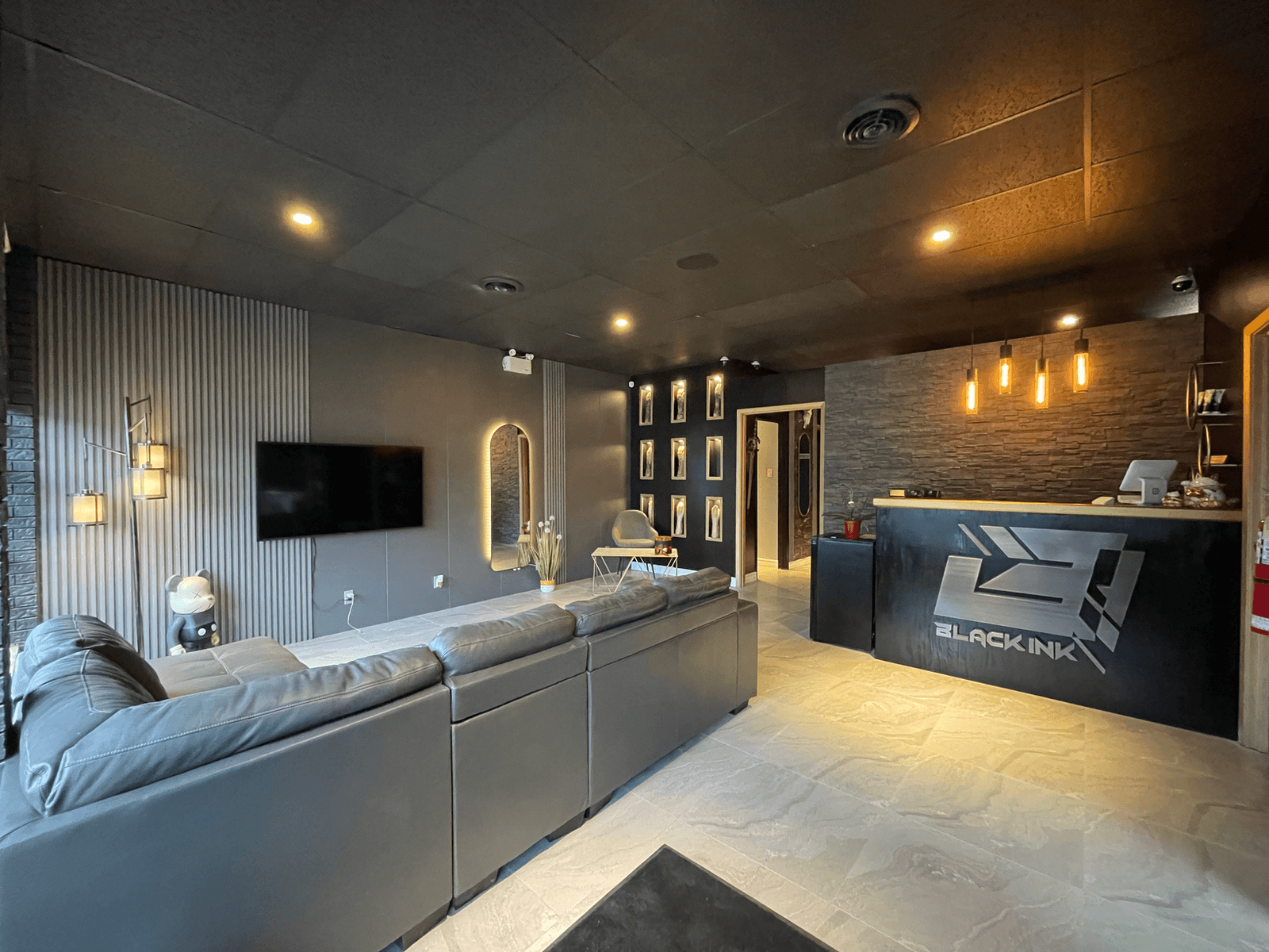 Black Ink Tattoo Studio