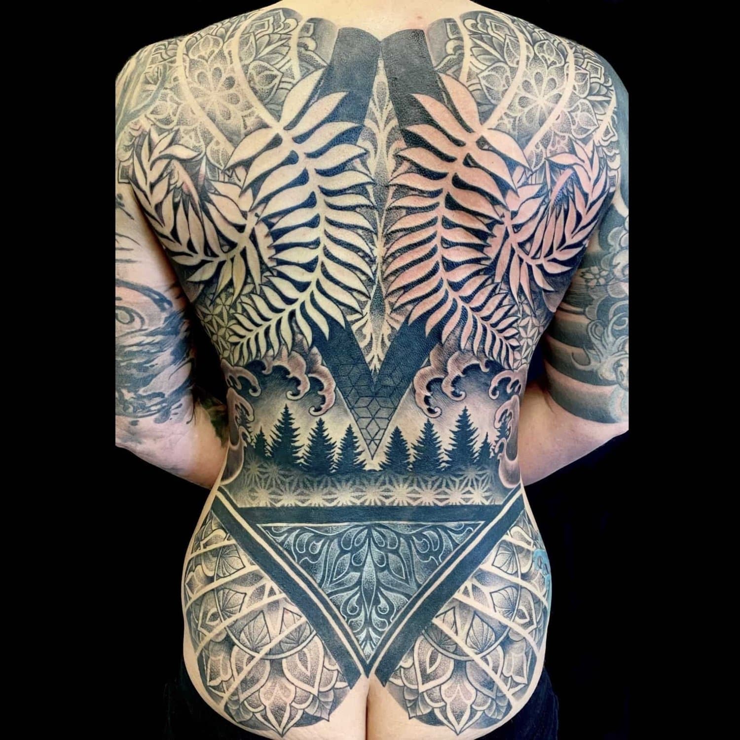 Nature Themed Ornamental Backpiece Tattoo - Ferns and Forests - Dotwork Mandalas - Victoria BC