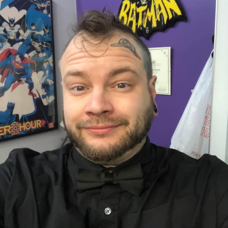 Adept Tattoos & Body Piercing Studio - Bedford