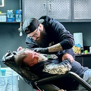 I-Kandy Tattoo and Piercing