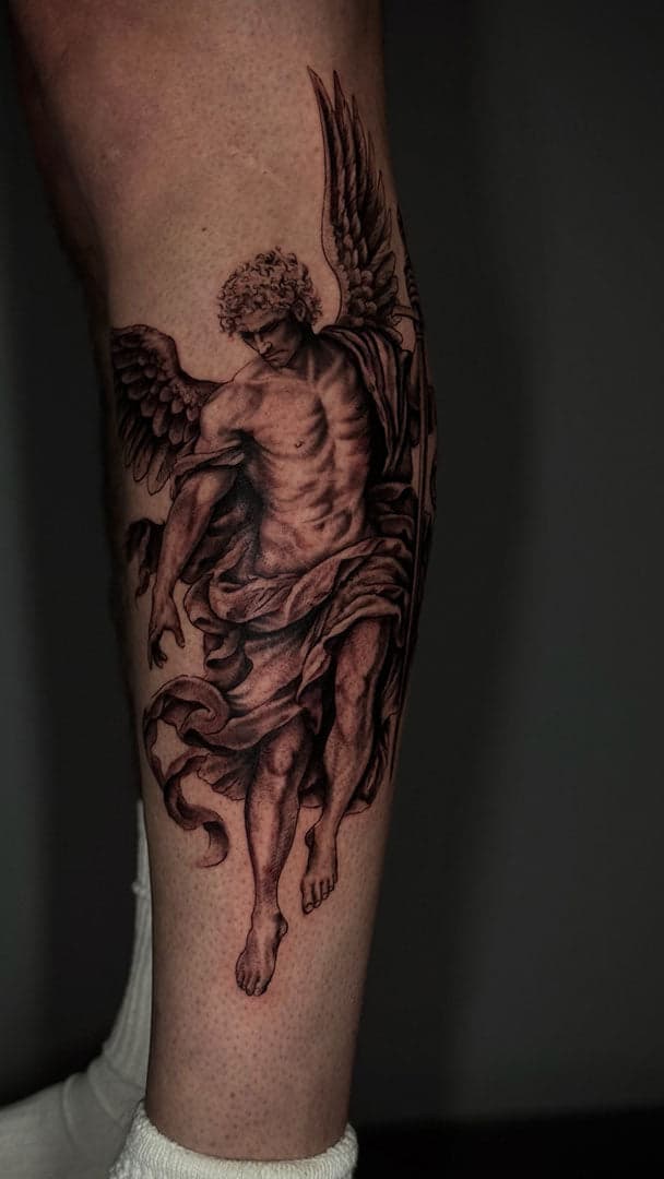 hand tattoo
