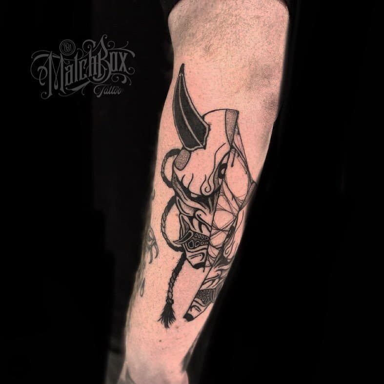Split Hannya by @oolongtattoos
.
.
.
#toronto #torontotattoo #torontotattooartist #torontotattooshop #dundaswest #queenwest #matchboxtattoo #ink #girlswithtattoos #guyswithtattoos #follow #like #matchboxtattoo #covid #covid_19