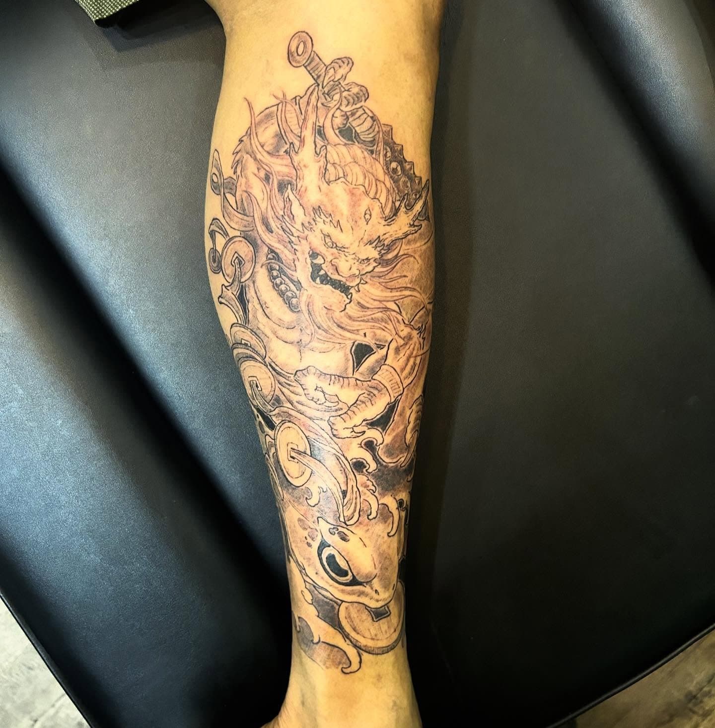 Raijin ⚡️ #raijintattoo #raijin #japanesetattoo #frogtattoo #luckyfrog #asiantattoo #irezumi #hamiltontattoo #hamiltonontario