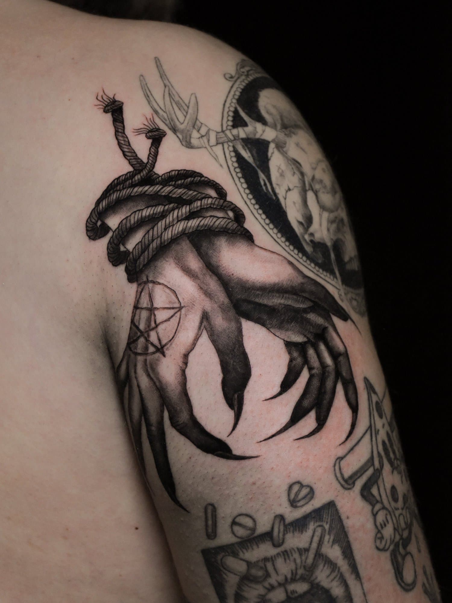 Blackwork_tattoo_witch_hands_tied_together_pentagram_black_and_grey_best_2.JPG