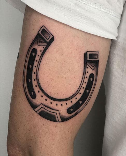 horse shoe tattoo